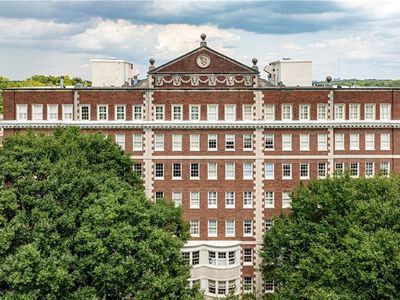 1327 Peachtree St NE APT 304, Atlanta, GA, 30309