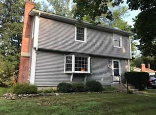 240 Garnet St, Springfield, MA 01129