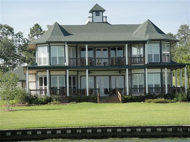 1st image of 344 Waterfront Dr