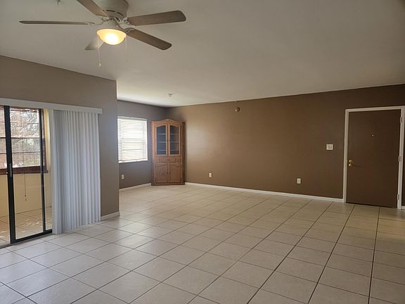5th image of 2050 Oleander Boulevard #7-206