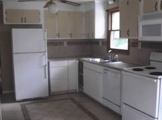 443 Ridge Rd, Troutville, VA 24175