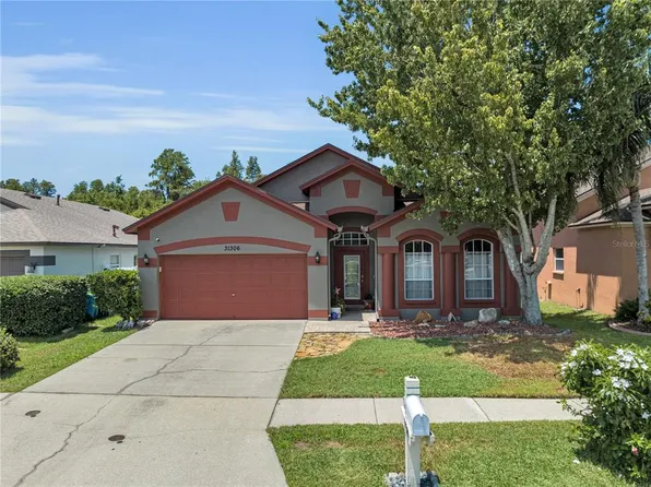 31306 Heatherstone Dr, Zephyrhills, FL 33543