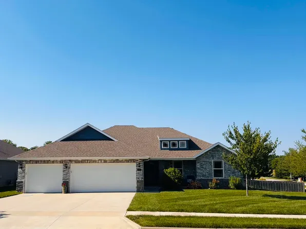 607 E Selby Drive, Nixa, MO 65714