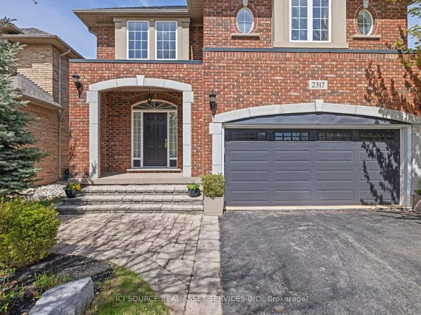 2317 Parkglen Ave, Oakville, ON L6M 4R3