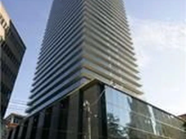 33 Charles St E, Toronto, ON