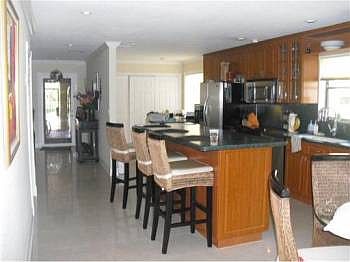 3rd image of 3719 Estepona Ave