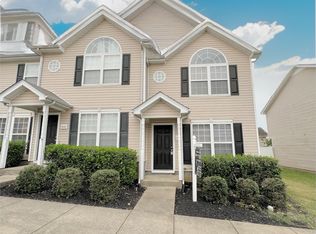 8040 Logan Dr, La Vergne, TN 37086