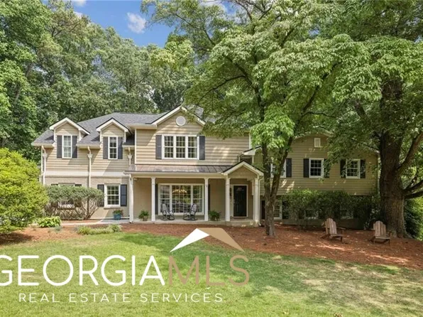 1739 W Nancy Creek Dr NE, Atlanta, GA 30319