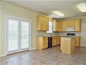 5th image of 3206 Aquila Ct