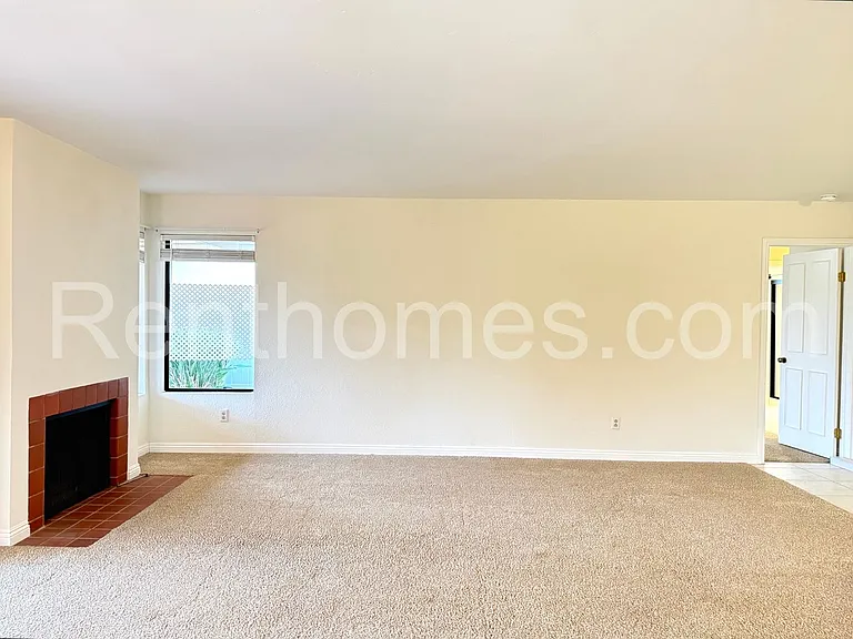 12817 Camino Emparrado — Photo 4