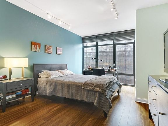 5th image of 57 Reade St APT 8B