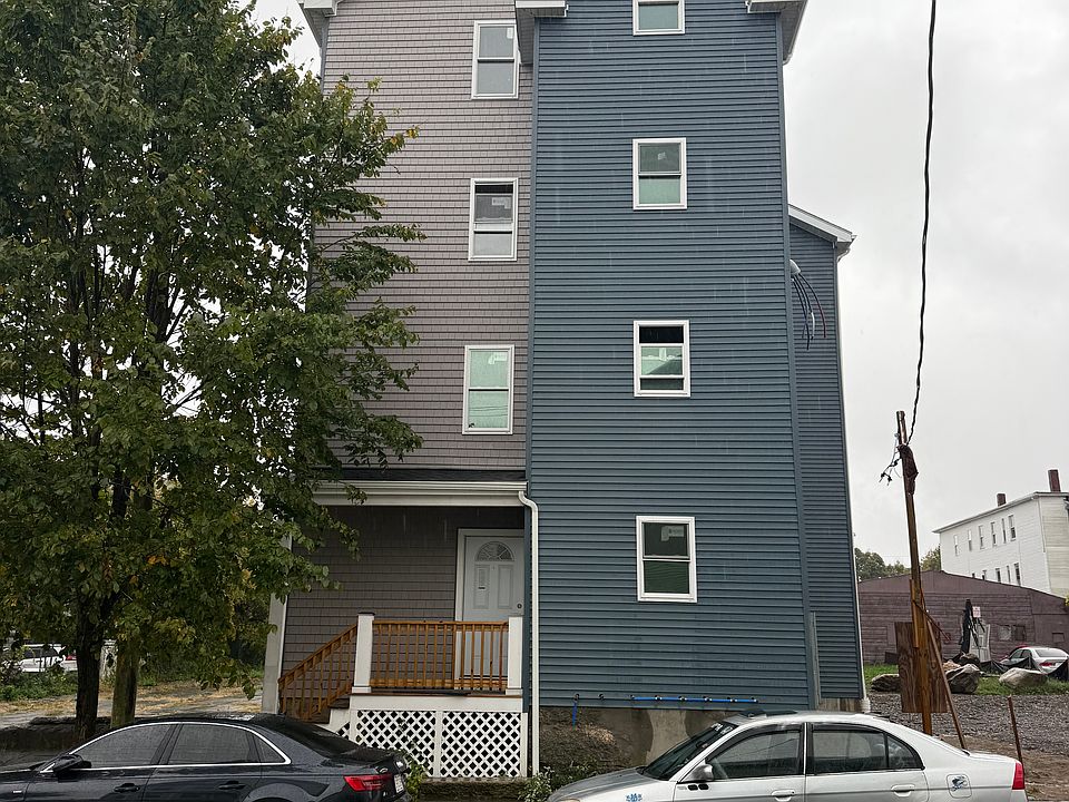 1st image of 192 Sawyer St