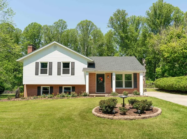 355 Whitethorn Ct, Ruckersville, VA 22968