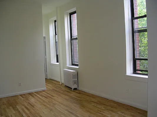 Rented by RV Realty | media 3