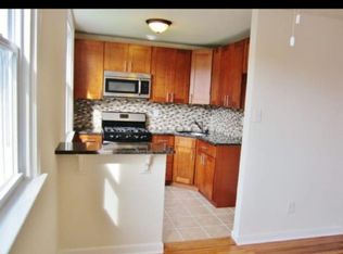 149 Covington Rd, Philadelphia, PA 19120