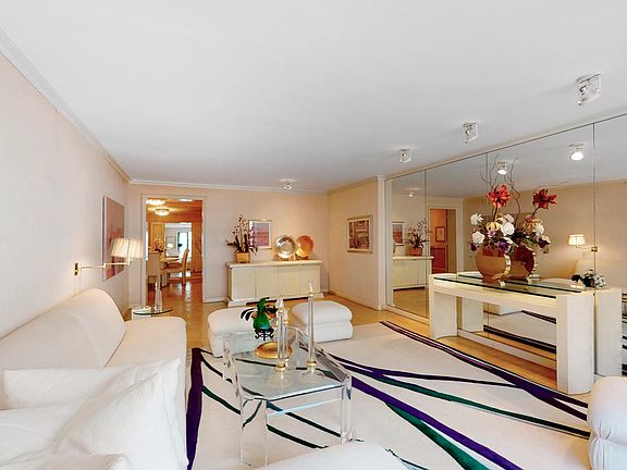 2nd image of 440 E 57th St APT 14D