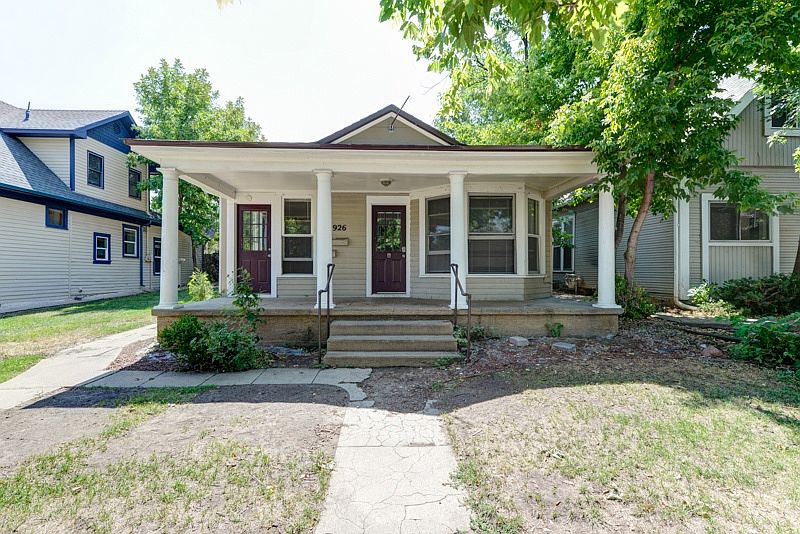 1st image of 926 Marine St #2621298