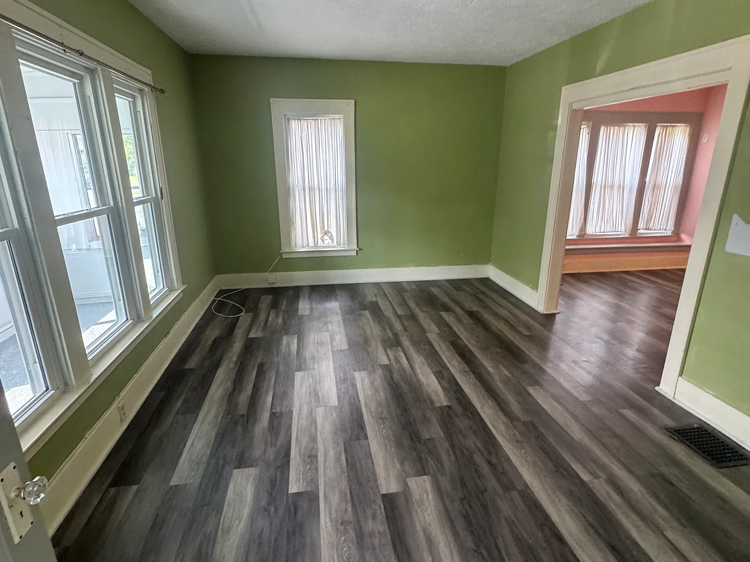 2 bed, 1200 sqft, $1,450 — Photo 1