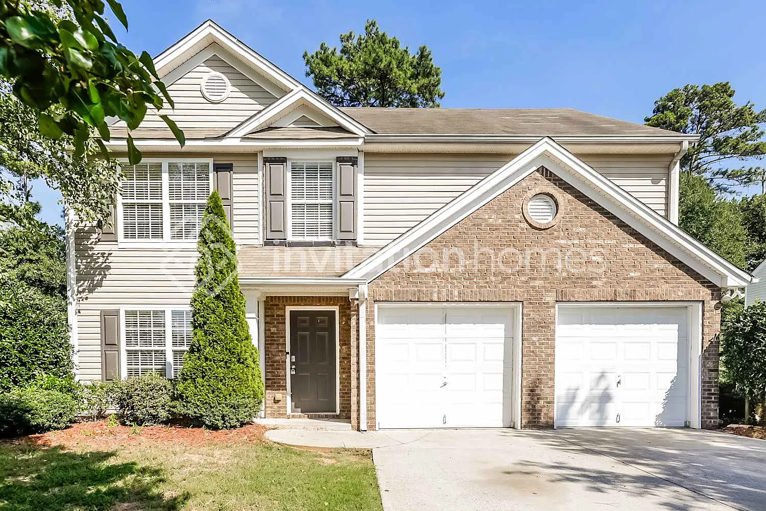 1221 Pine Acre Dr Sugar Hill, GA 30518 — Photo 1