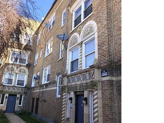 2nd image of 3150 W Franklin Blvd #1