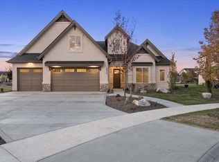 6082 W Frisby St, Eagle, ID 83616