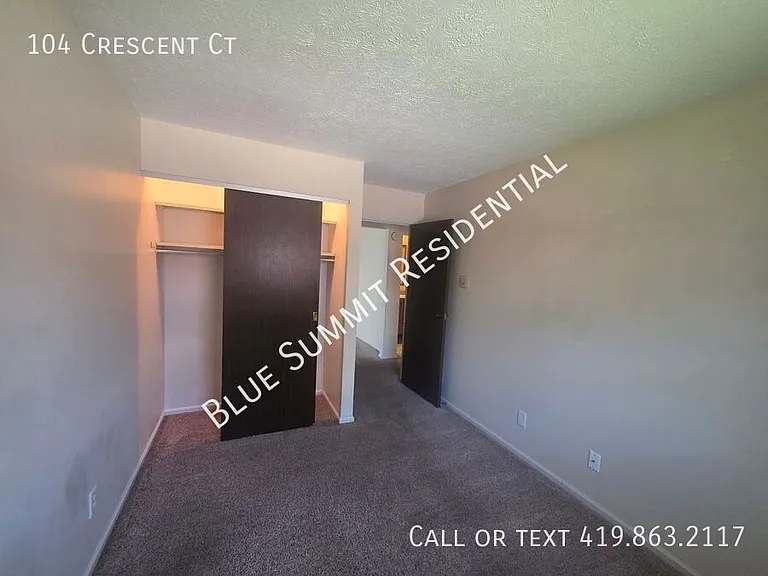 104 Crescent Ct — Photo 8