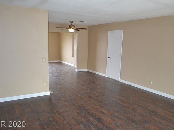 3rd image of 5224 Regal Ave