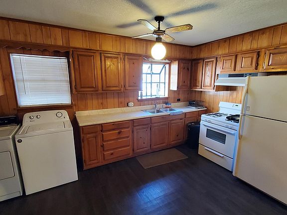 2nd image of 535 Freeman Dr