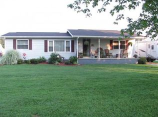 517 Shaw Ln, Culloden, WV 25510