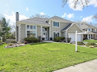 2620 Sandpiper Trl, West Chicago, IL