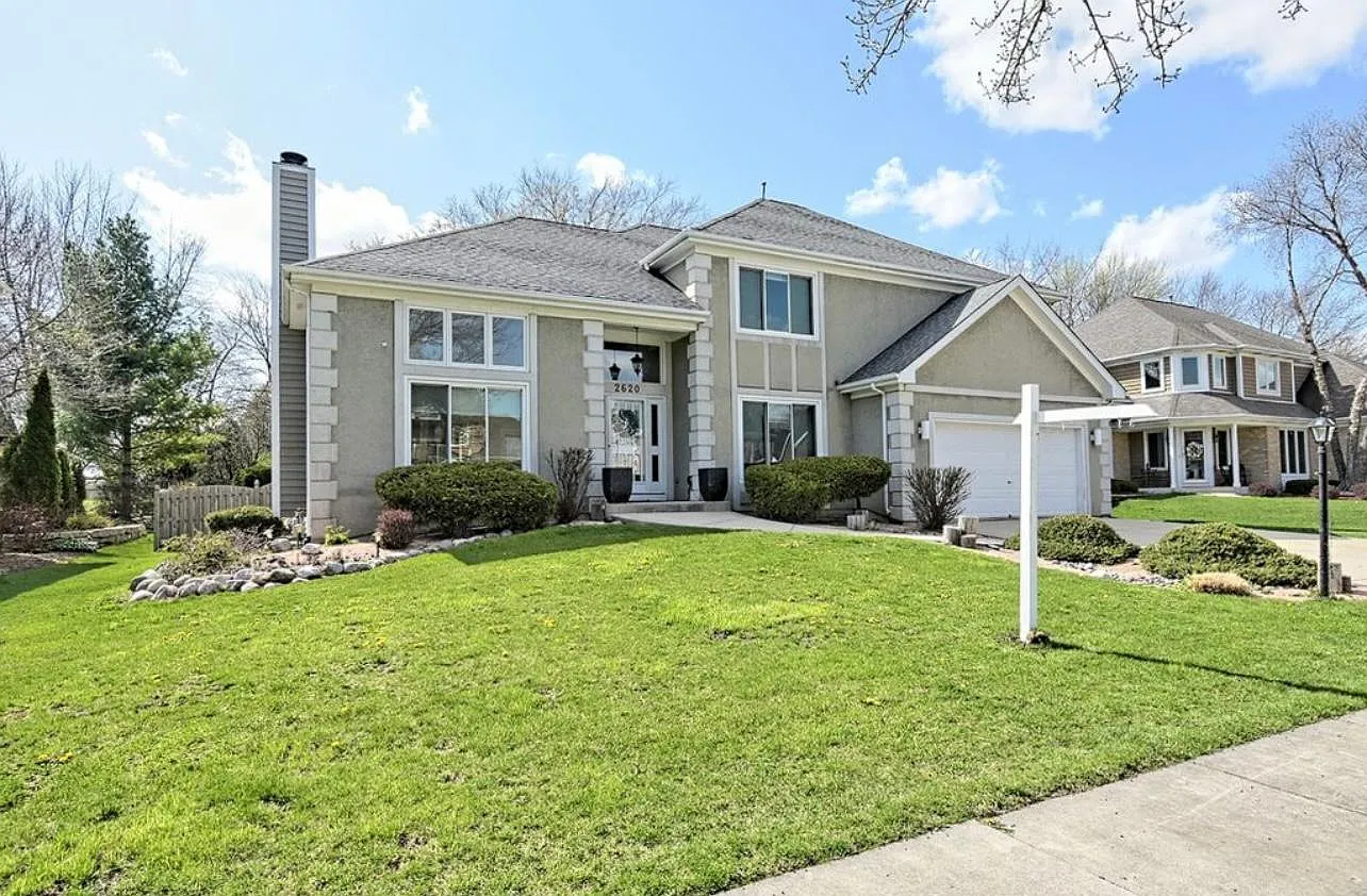 2620 Sandpiper Trl photo 1