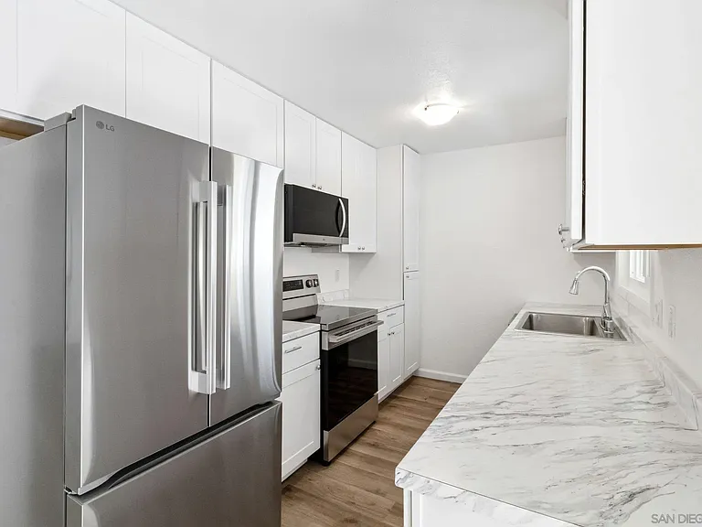 8719 Carribean Way — Photo 2