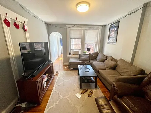109 Salem St #4 Photo 1
