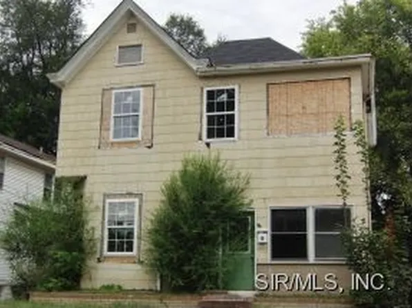 904 Washington Ave, Alton, IL 62002