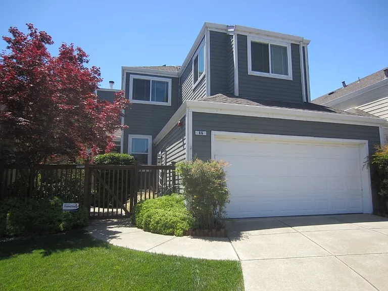 66 Cross Creek Pl — Photo 2