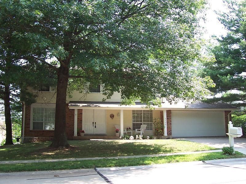 2nd image of 2308 Paradise Peak Cir