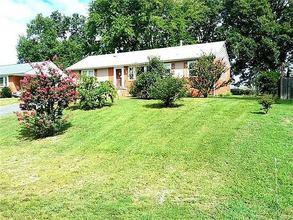 2nd image of 2104 Cool Brook Dr