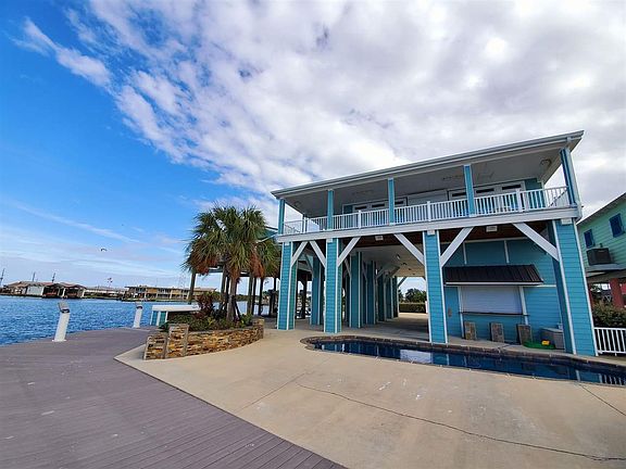 3rd image of 1054 Amaris Blvd