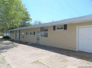 827 N Diamond St, Jacksonville, IL 62650