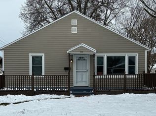 310 S Saunders St, Maryville, MO 64468