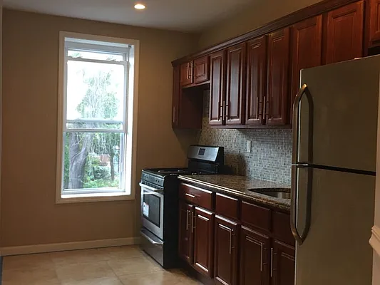 Rented by Joanne L Guthman, LREB | media 12
