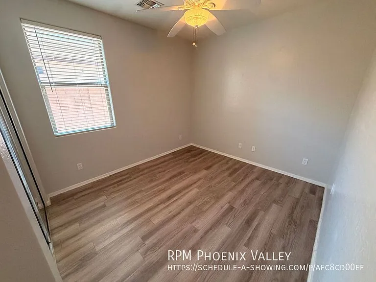 17057 W Manchester Dr — Photo 19
