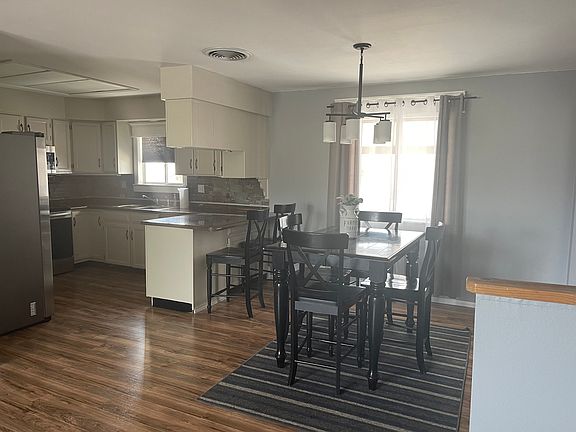 5th image of 615 Virginia Ct