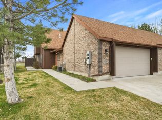 325 W Willow Way, Pleasant View, UT 84414