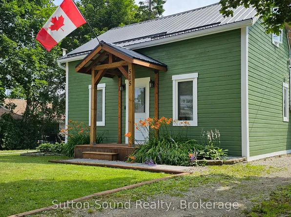 515 Tyson St, South Bruce Peninsula, ON N0H 2T0