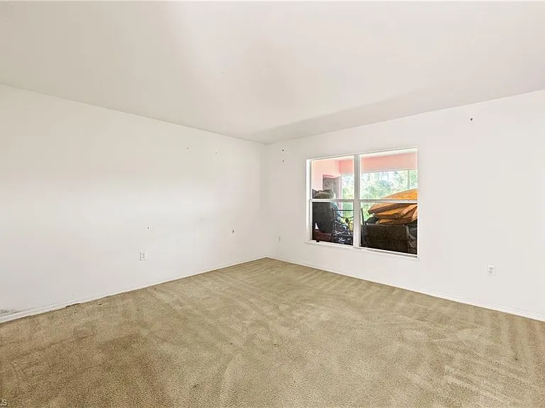 312 Lenz Ave S — Photo 12
