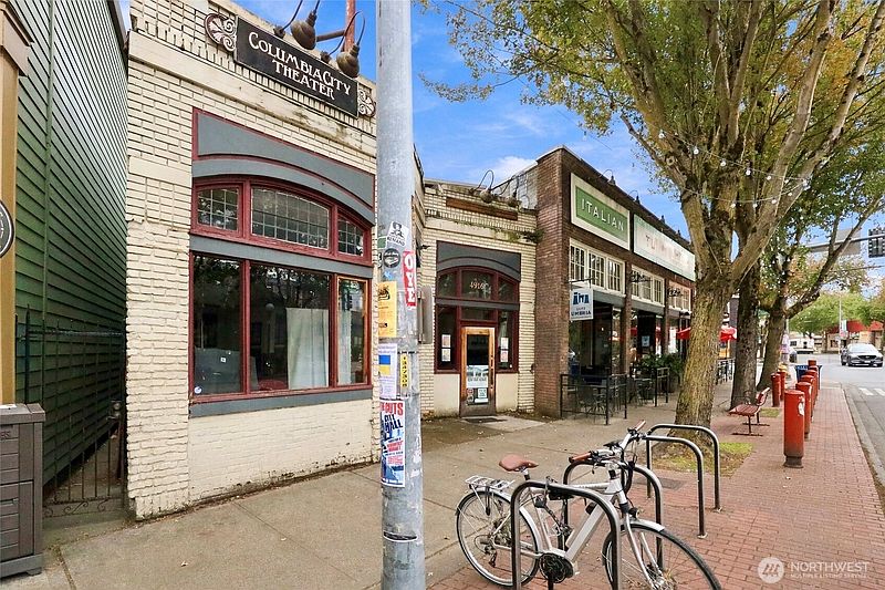 5th image of 3833 S Angeline Street