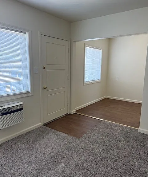 3021 O St — Photo 3
