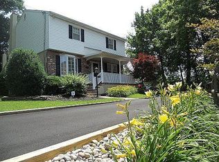 36 Jones Ave, Flourtown, PA 19031
