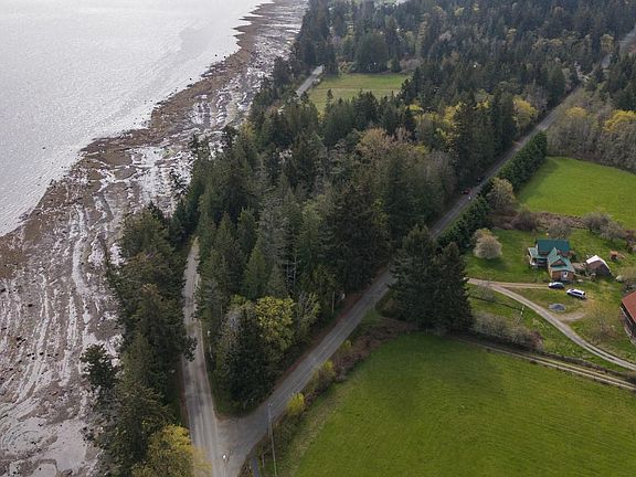 2nd image of East Rd